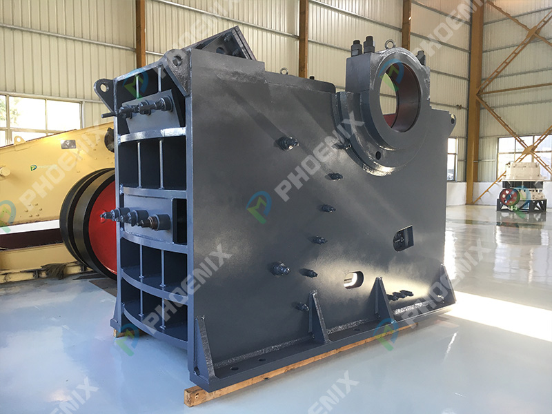 鄂式破碎機為什么機架會開裂？